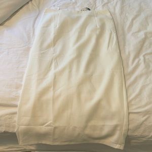 White pencil skirt new with tags